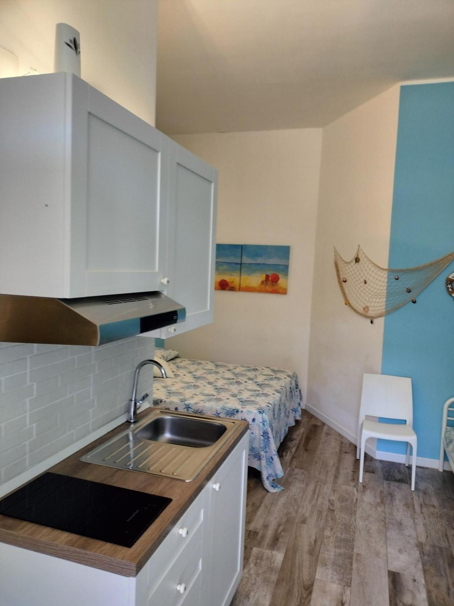 Casa Levante A 75 Mt Dalla Spiaggia Monopoli Luaran gambar